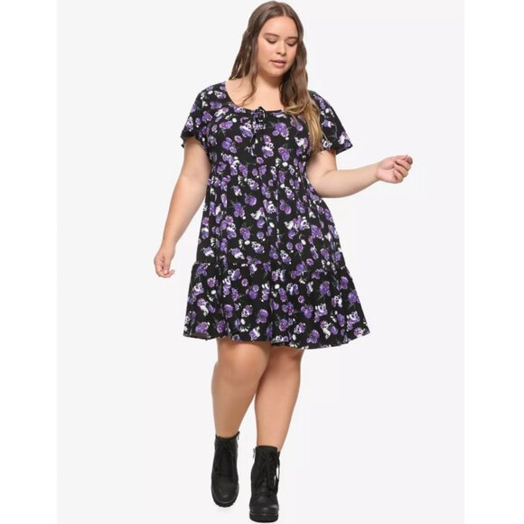 Hot Topic 3 Plus Size Purple Flowers & Skulls Dress 3X 22 24 - Picture 2 of 9